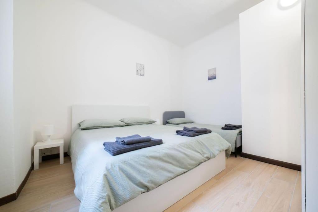Apartment 4 Stops From The City Center Милано Екстериор снимка
